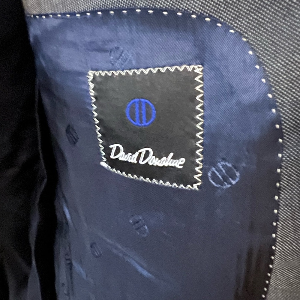 David Donahue men’s suit jacket made in Canada